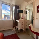 Chic Tour Eiffel Near Eiffel Tower 7th Floor Apartament